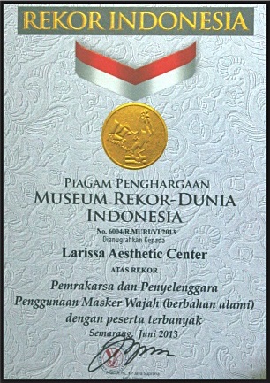 Pemrakarsa dan Penyelenggara Menggunaan Masker Wajah (Berbahan Alami) dengan Peserta Terbanyak